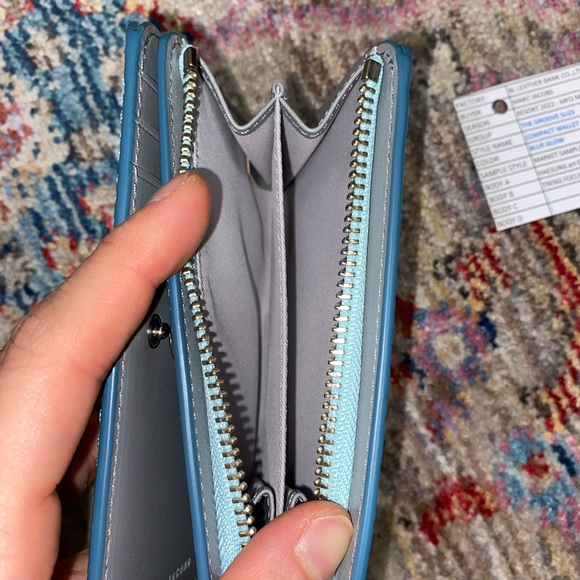 Marc Jacobs compact wallet blue 2022 - Picture 3 of 3